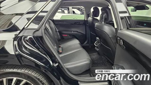 Hyundai Grandeur GN7 — Фото автомобиля 12