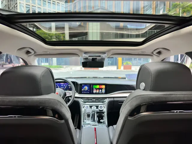 Hongqi H9 — Фото автомобиля 18
