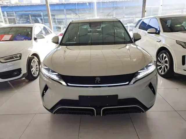 BYD Yuan UP — Фото автомобиля 2