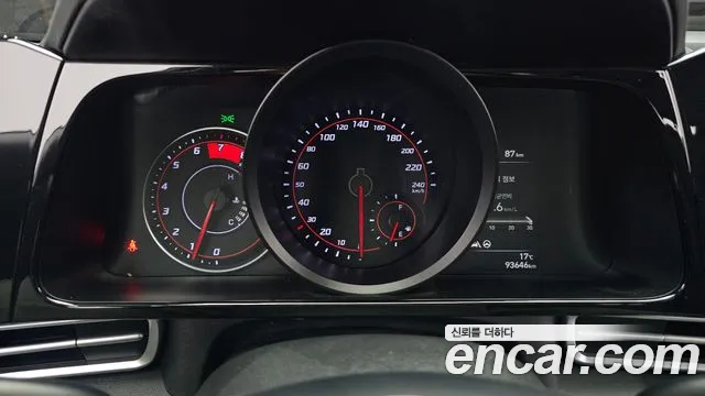 Hyundai Avante — Фото автомобиля 11