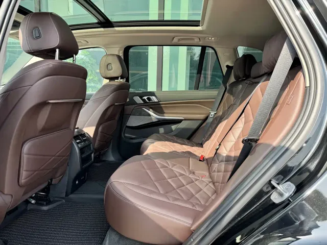 BMW X5 — Фото автомобиля 11
