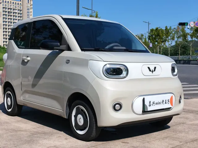 Wuling Hongguang Mini EV — Фото автомобиля 8