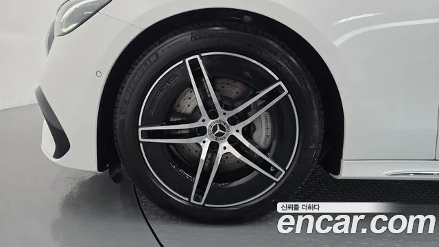 Mercedes-Benz E-Class W214 — Фото автомобиля 5