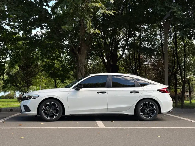 Honda Civic — Фото автомобиля 11