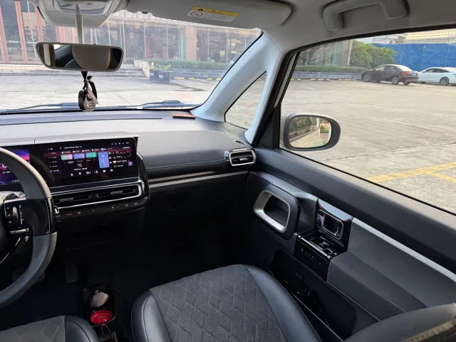 Baojun KiWi EV — Фото автомобиля 18