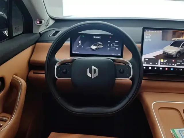 Leapmotor C10 — Фото автомобиля 15