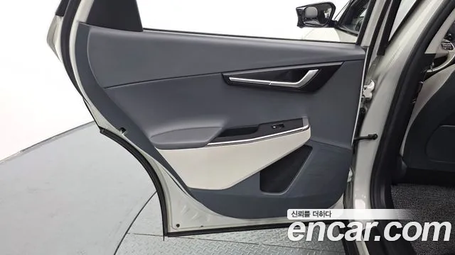 Kia EV6 — Фото автомобиля 14