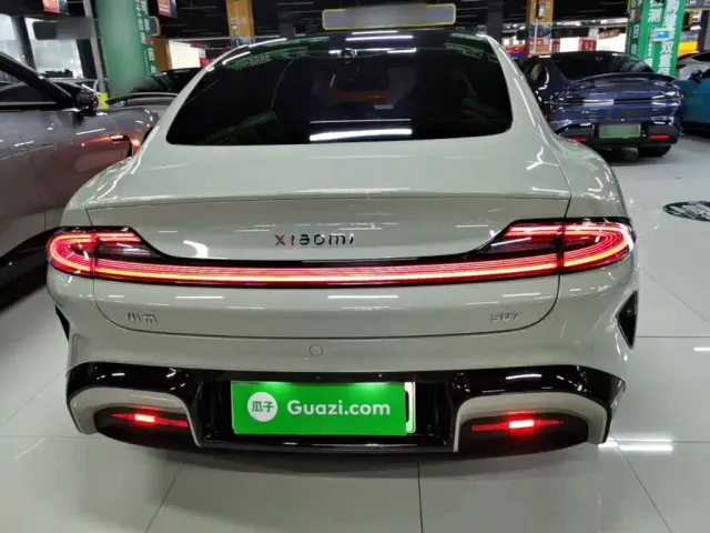 Xiaomi SU7 — Фото автомобиля 5