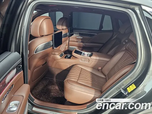 Genesis G90 — Фото автомобиля 12
