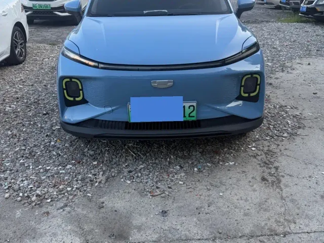Фотография автомобиля — Geely Geometry E Firefly