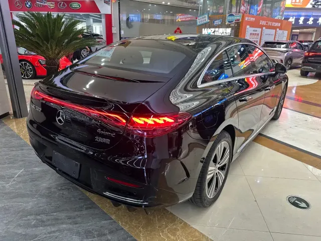 Mercedes-Benz Mercedes-Benz EQE 2025 500 4MATIC Pioneer — Фото автомобиля 8