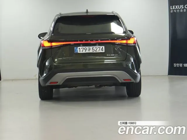 Lexus RX — Фото автомобиля 4