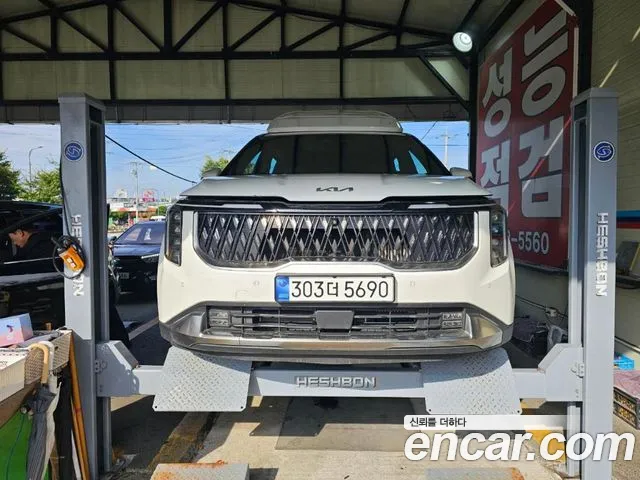 Фотография автомобиля — Kia Carnival Generation 4