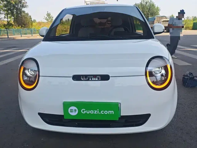 Changan Lumin — Фото автомобиля 2