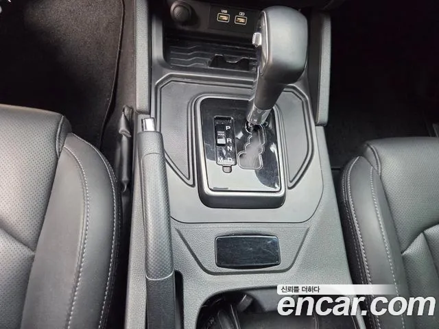 KG_Mobility_Ssangyong Rexton Новый Rexton Sport Дизель 2.2 2WD — Фото автомобиля 9
