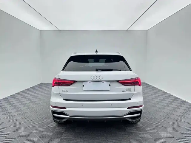 Audi Q3 — Фото автомобиля 7