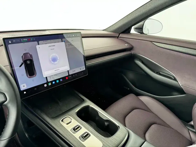 Xiaomi SU7 — Фото автомобиля 6