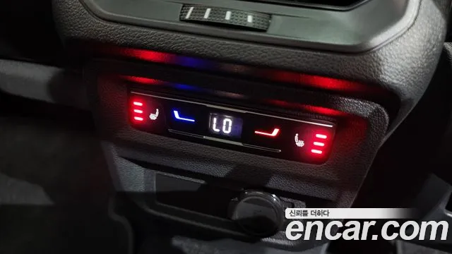 Volkswagen Tiguan — Фото автомобиля 16