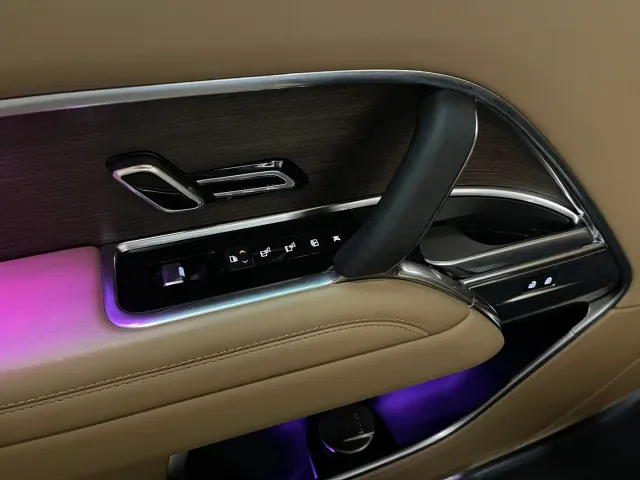 Land Rover Range Rover — Фото автомобиля 18