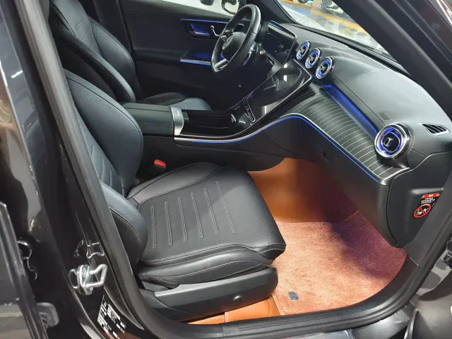 Mercedes-Benz C-Class — Фото автомобиля 13