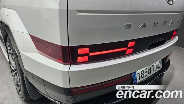 Hyundai Santafe Santa Fe (MX5) Бензин 2.5T 4WD — Фото автомобиля 23