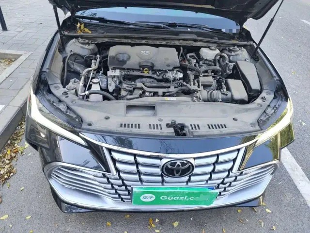 Toyota Avalon — Фото автомобиля 16