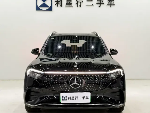 Mercedes-Benz EQB — Фото автомобиля 2