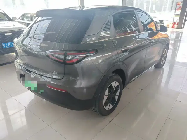 Geely Starry Wish — Фото автомобиля 9