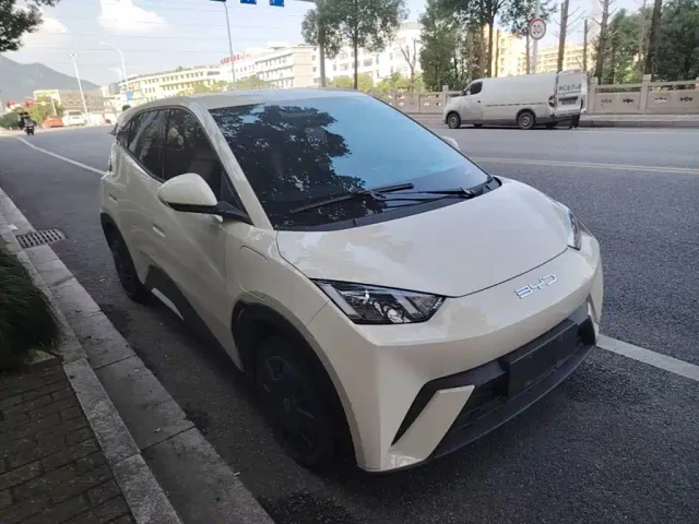 BYD Seagull — Фото автомобиля 3