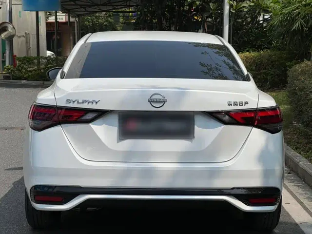 Nissan Sylphy — Фото автомобиля 7