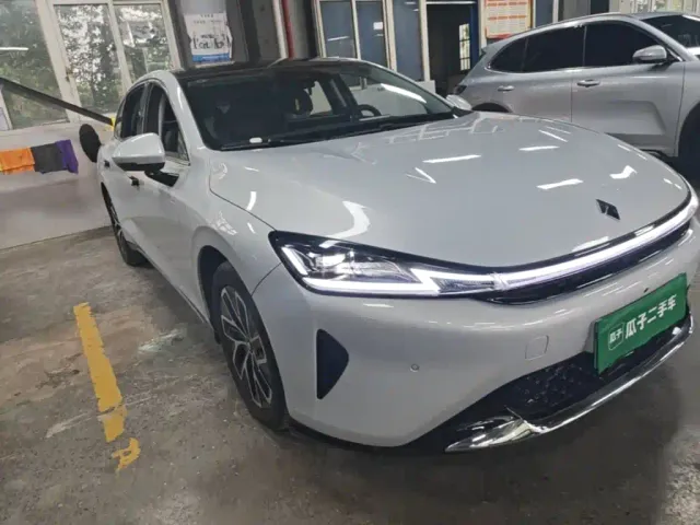 Baojun Xiangjing — Фото автомобиля 3
