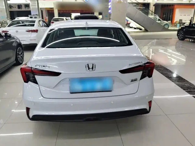 Honda Integra — Фото автомобиля 5