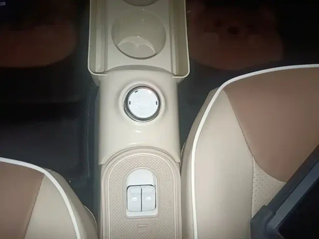 Wuling Hongguang Mini EV — Фото автомобиля 13