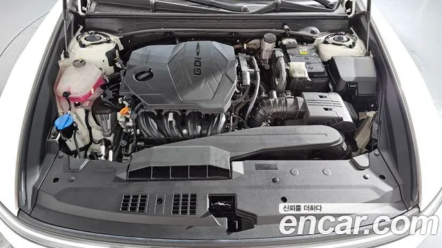 Hyundai Grandeur GN7 — Фото автомобиля 6