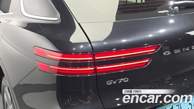 Genesis GV70 Electrified GV70 — Фото автомобиля 8