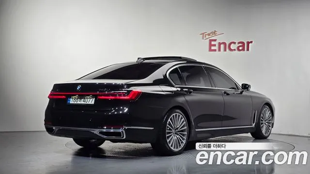 BMW 7 Series G11 — Фото автомобиля 2