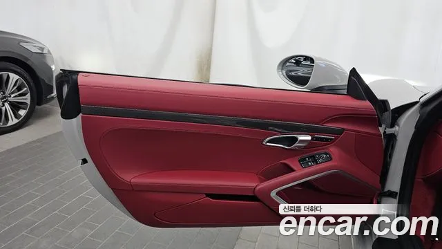 Porsche 718 — Фото автомобиля 25