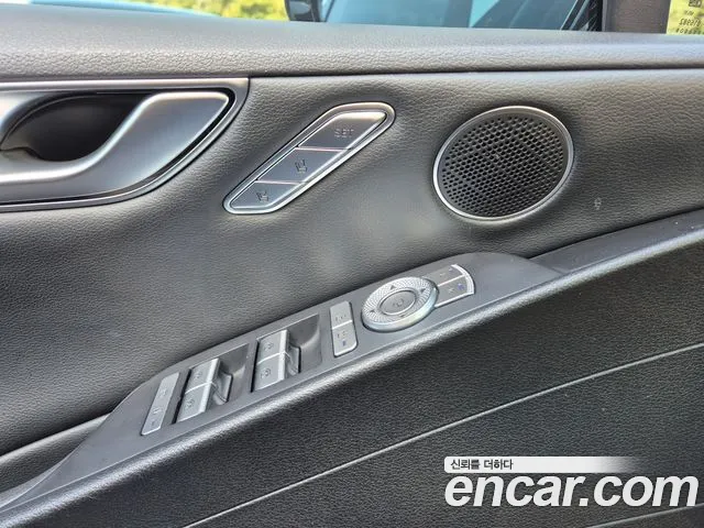 Genesis G80 RG3 — Фото автомобиля 14