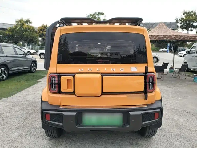 Baojun Yep — Фото автомобиля 5