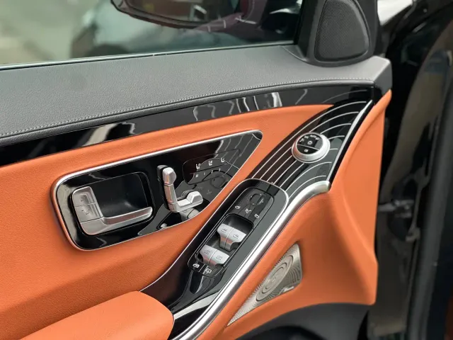 Mercedes-Benz S-Class — Фото автомобиля 6