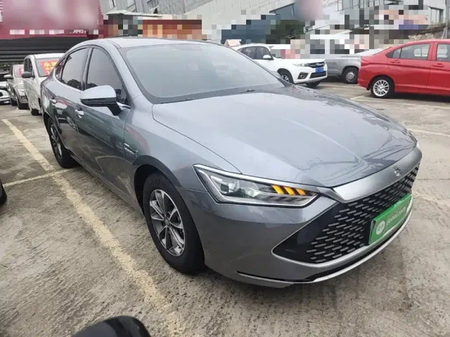 BYD Qin PLUS — Фото автомобиля 3