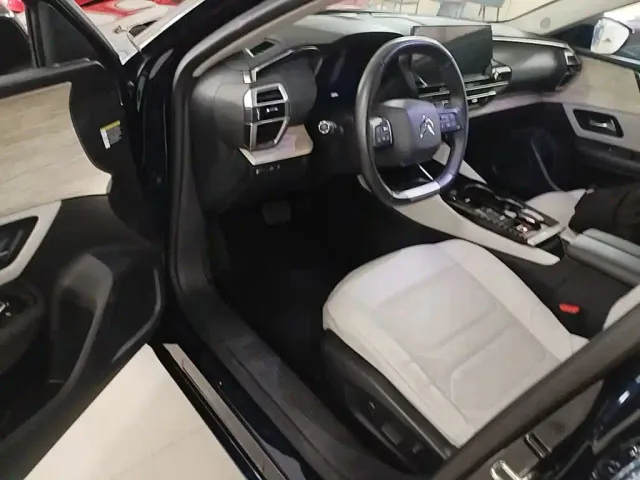 Citroen C5 X — Фото автомобиля 15