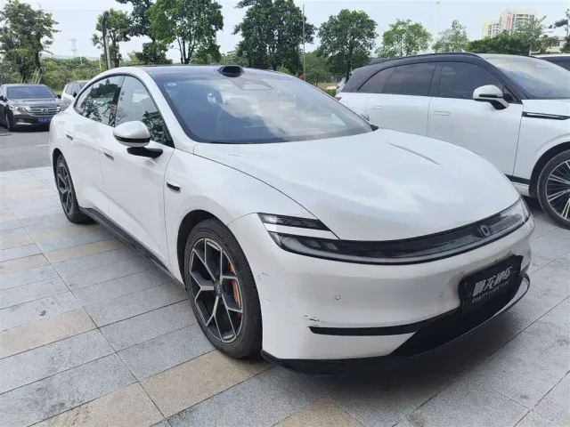 Changan Qiyuan A06 — Фото автомобиля 2