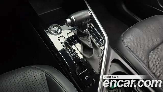 Kia Niro The All New — Фото автомобиля 9
