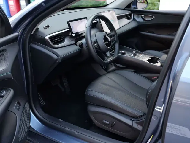 BYD Seal 05 DM-i — Фото автомобиля 4