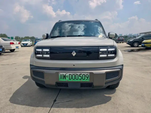 Baojun Yep Plus — Фото автомобиля 2