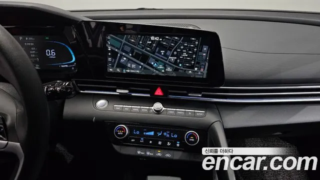 Hyundai Avante CN7 — Фото автомобиля 20