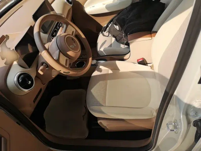 Wuling Hongguang Mini EV — Фото автомобиля 14