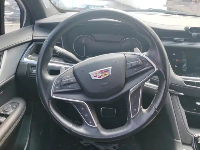 Cadillac XT5 — Фото автомобиля 15