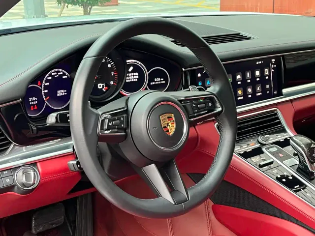 Porsche Panamera — Фото автомобиля 18
